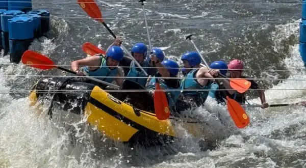 Tor kajakowy Kolna Kraków: Adrenalina i rafting dla każdego